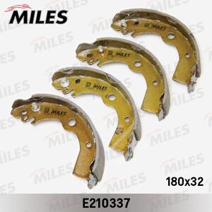 Тормозные колодки задние барабан NISSAN SUNNY N14 90--, B14