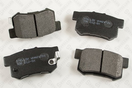 Тормозные колодки задние дисковые HONDA CR-V 01--, CR-V3 07--, CR-V 4 12--, ACCORD 08-- (Датчик: пласт.)