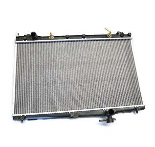 Радиатор основной T-TA AVENSIS VERCO AC# 01-09 1AZ 2.0 [740-424-26]