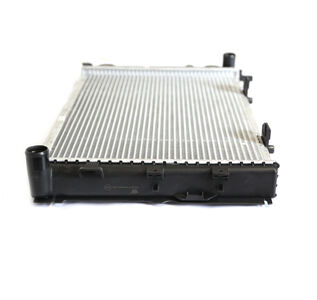 Радиатор основной MB W201 M102, OM601 1.8-2.0, 2.0D [575-375-32] MT